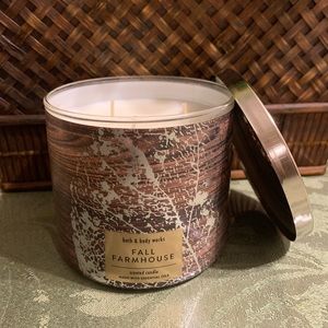 NEW Fall Farmhouse 3 wick Candle